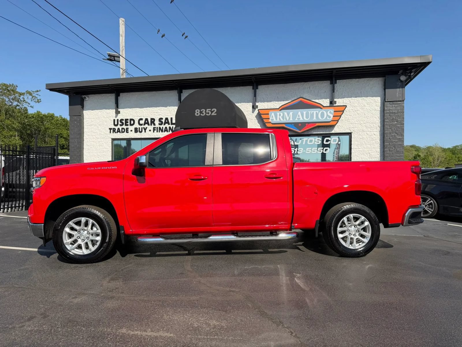 Used 2024 Chevrolet Silverado 1500 LT w/ Protection Package AWD/4WD image 7
