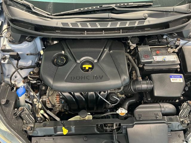 Used 2012 Hyundai Elantra GLS w/ Preferred Pkg 3 FWD image 11
