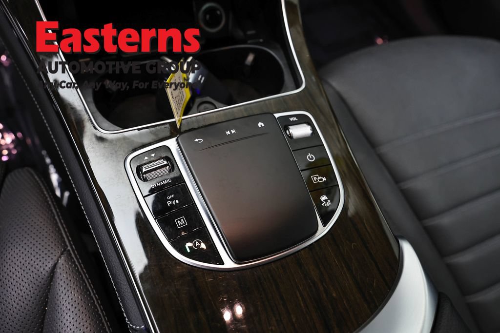 Used 2021 Mercedes-Benz GLC 300 4MATIC w/ Multimedia Package image 20