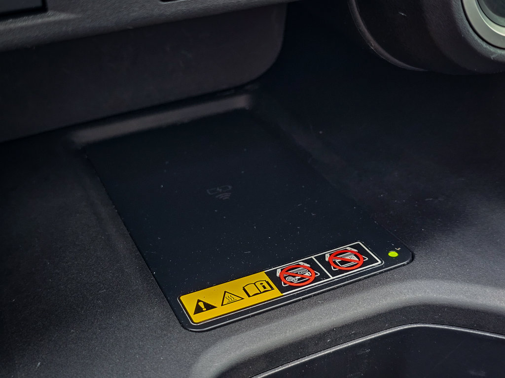 Used 2025 Toyota Grand Highlander AWD image 27
