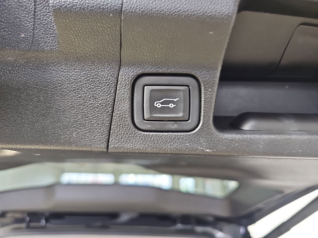 Used 2023 GMC Acadia SLT w/ Preferred Package AWD/4WD image 18