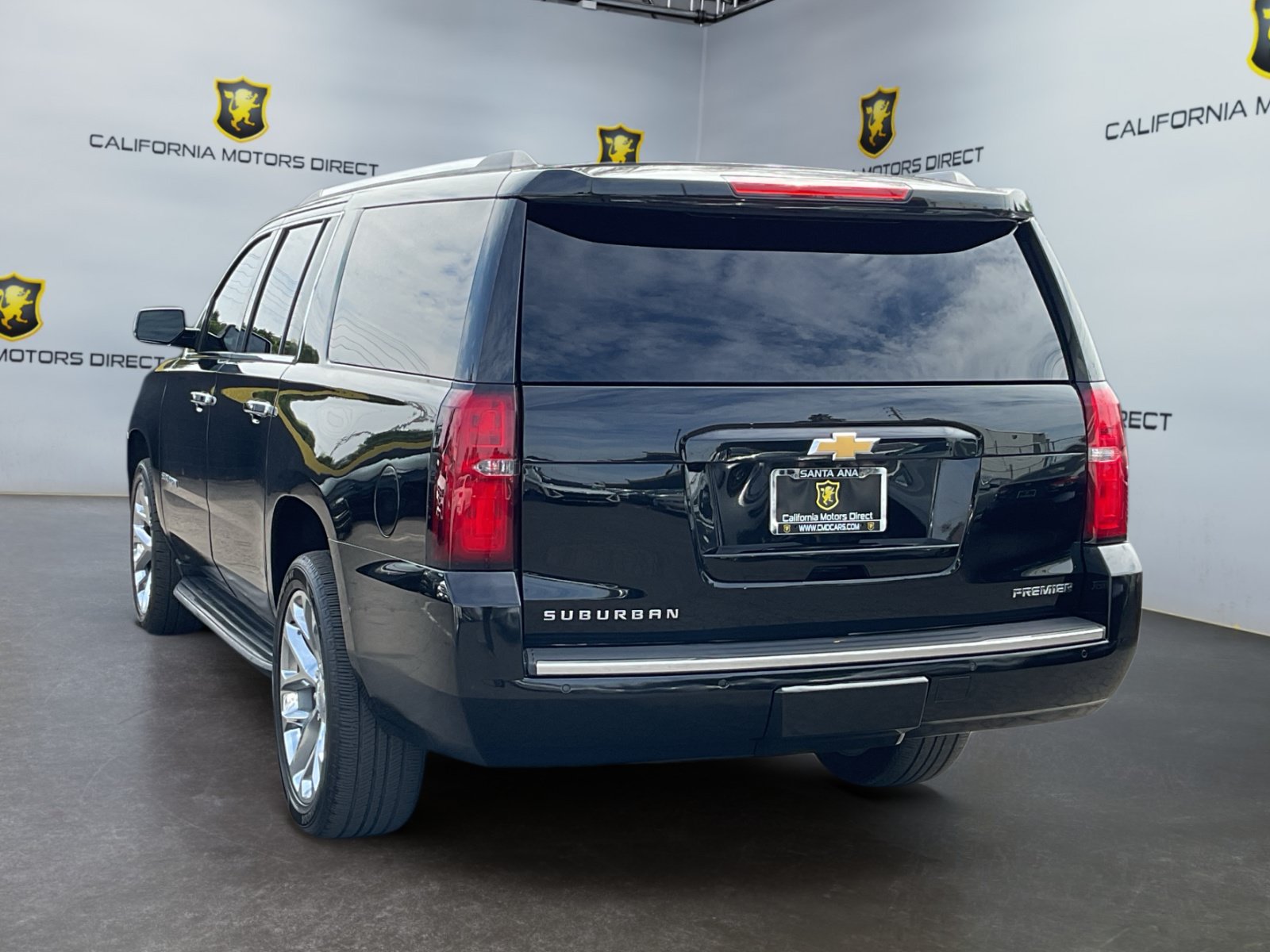 Used 2019 Chevrolet Suburban Premier AWD/4WD image 7