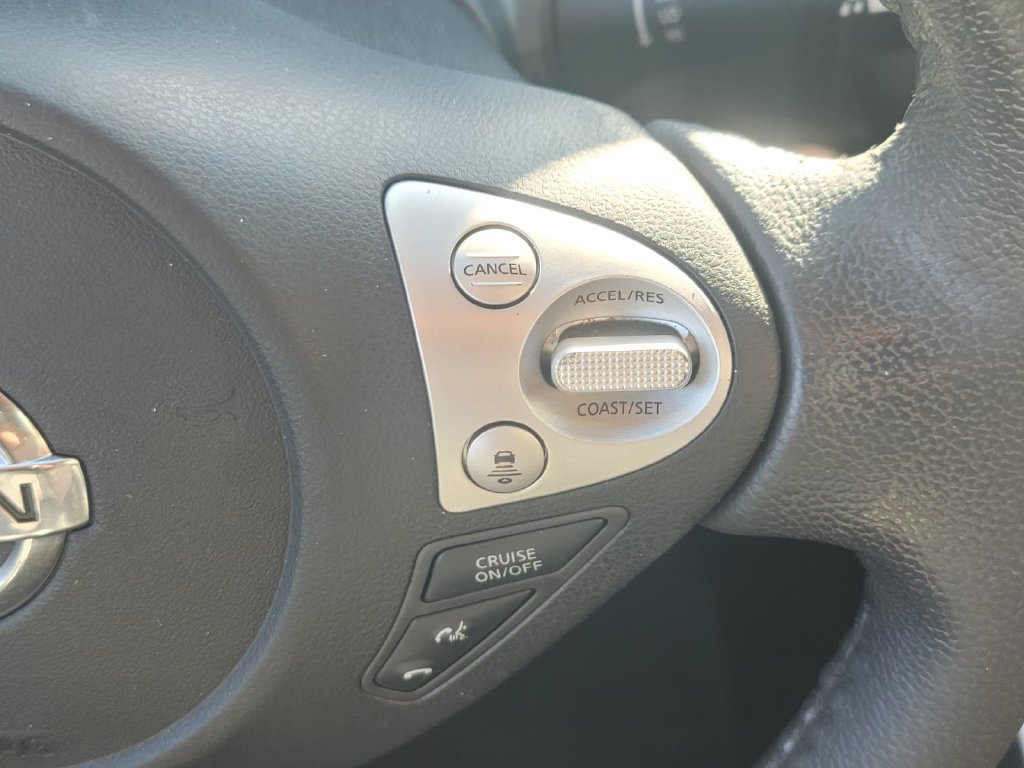 Used 2016 Nissan Sentra SR w/ SR Premium Package FWD image 21