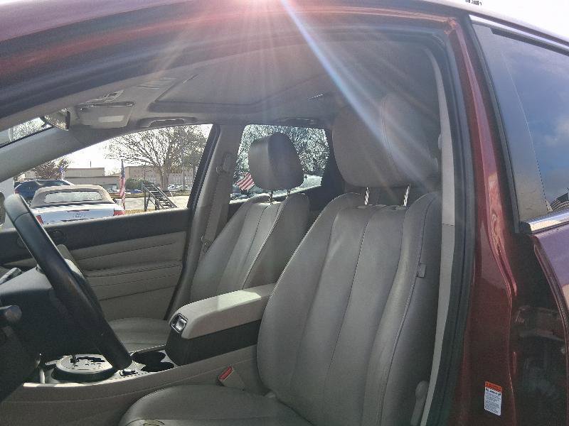 Used 2011 MAZDA CX-7 i Touring FWD image 17