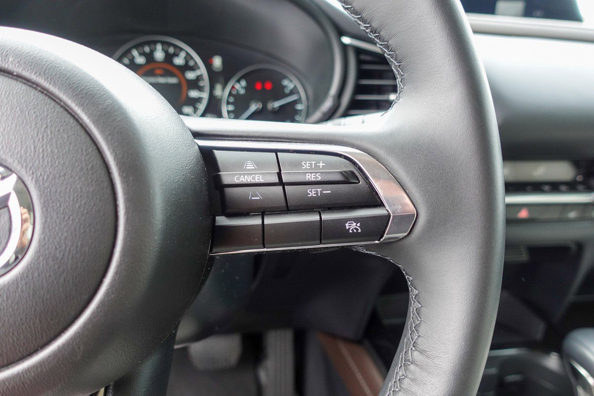 Certified 2025 MAZDA CX-30 AWD 2.5 S w/ Premium Package image 16