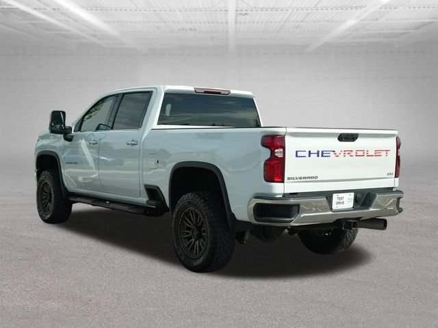 Used 2021 Chevrolet Silverado 2500 LTZ w/ Z71 Off-Road Package AWD/4WD image 6