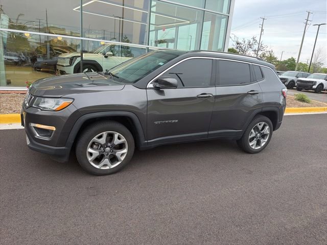 Used 2020 Jeep Compass Limited AWD/4WD image 21
