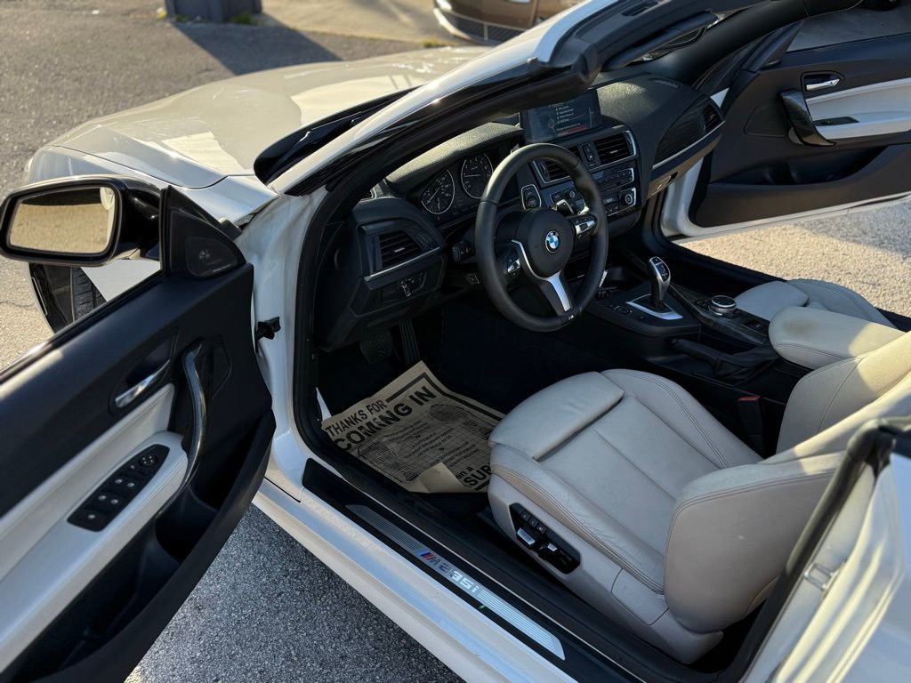 Used 2016 BMW M235i xDrive Convertible image 17
