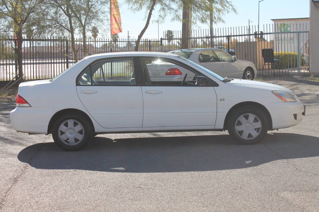 Used 2004 Mitsubishi Lancer ES image 9