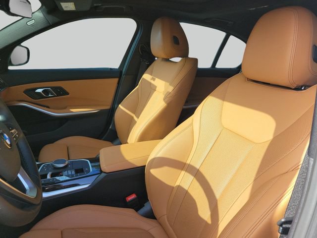 Used 2024 BMW 330i Sedan w/ Convenience Package RWD image 21
