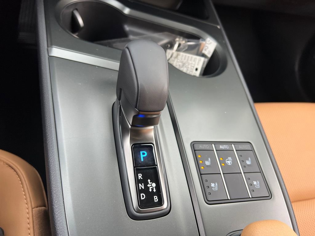 New 2025 Lexus UX 300h AWD image 21