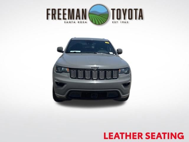 Used 2020 Jeep Grand Cherokee Altitude AWD/4WD image 3