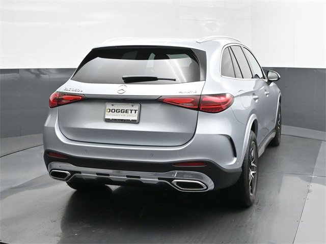 New 2025 Mercedes-Benz GLC 350e 4MATIC image 11