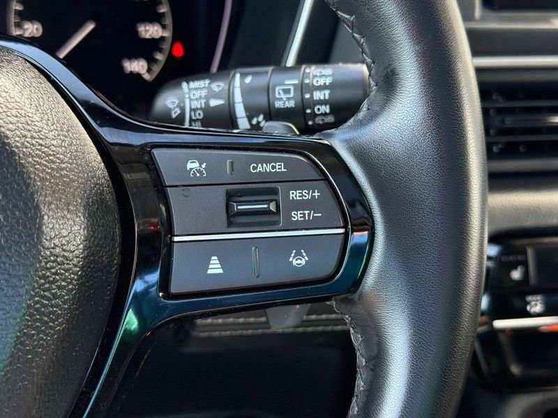 Used 2025 Honda Pilot Touring image 22