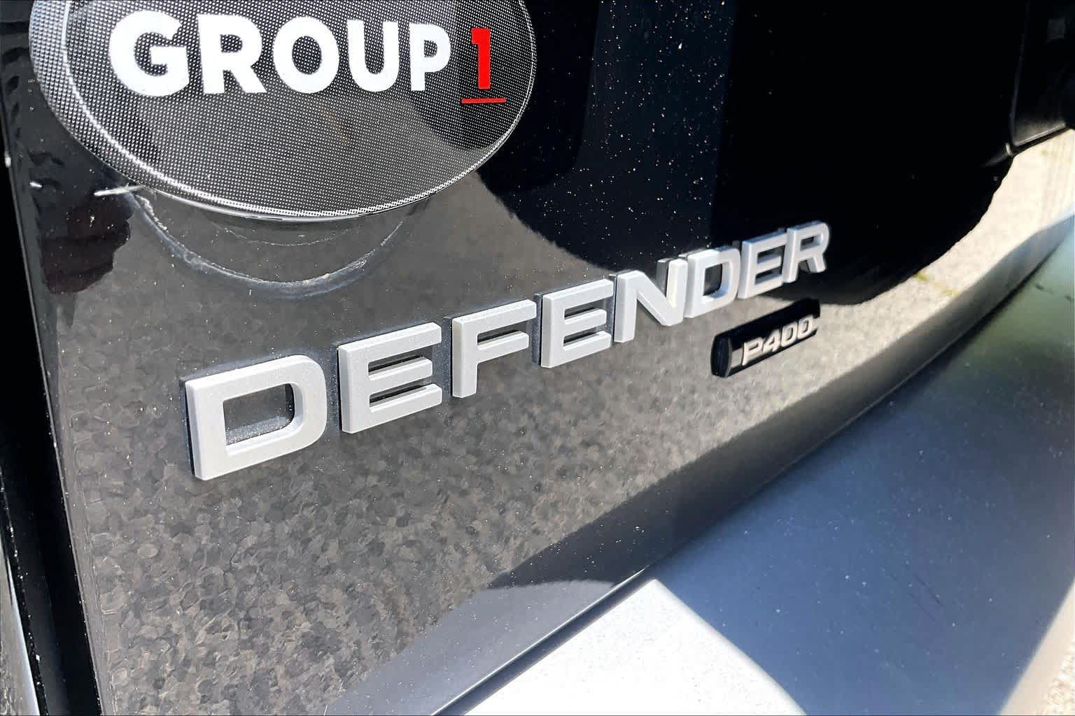 Used 2023 Land Rover Defender 110 SE AWD/4WD image 10