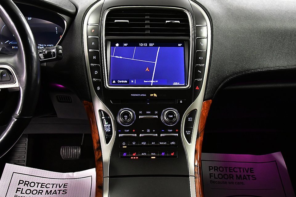 Used 2019 Lincoln Nautilus Reserve image 25