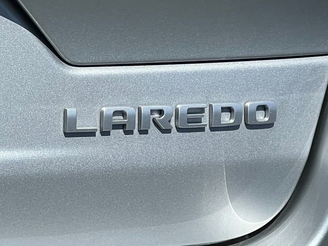 New 2026 Jeep Grand Cherokee Laredo X AWD/4WD image 7