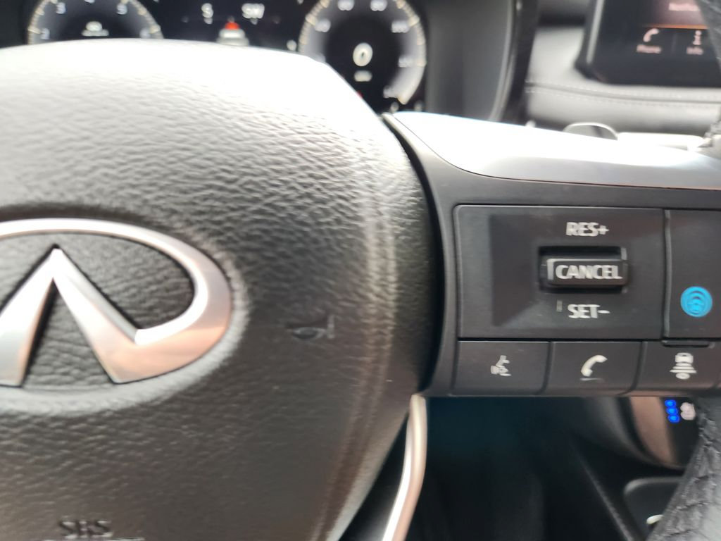 Used 2023 INFINITI QX60 Luxe w/ Vision Package AWD/4WD image 32