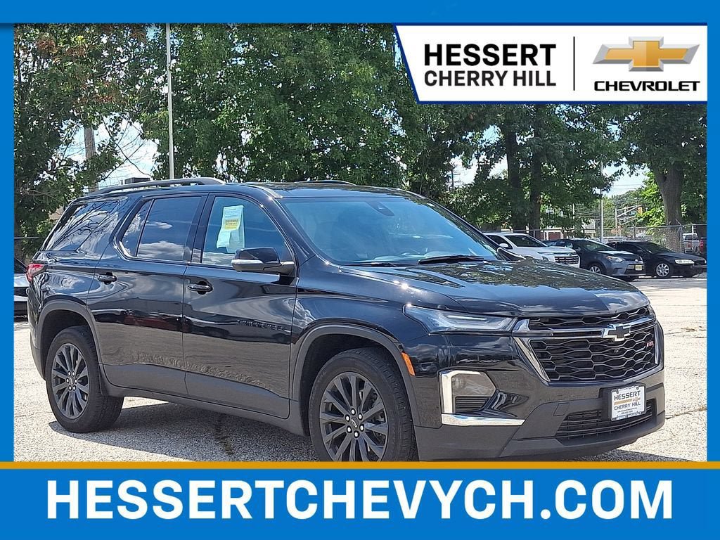 Certified 2023 Chevrolet Traverse RS w/ LPO, Floor Liner Package