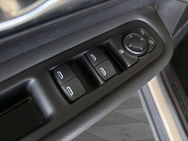 Used 2023 GMC Terrain AT4 w/ Infotainment Package II AWD/4WD image 9
