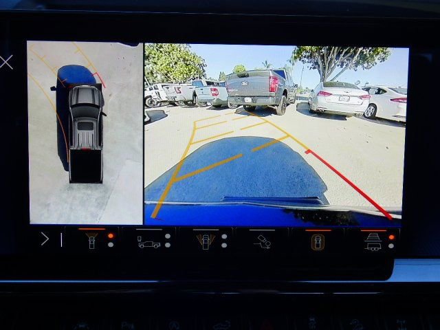 Used 2025 Chevrolet Silverado 1500 ZR2 w/ Technology Package image 15