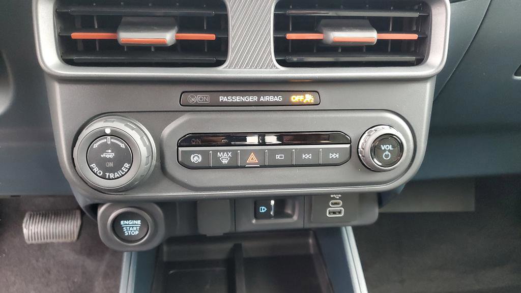 New 2026 Ford Maverick Lariat w/ 4K Tow Package image 30