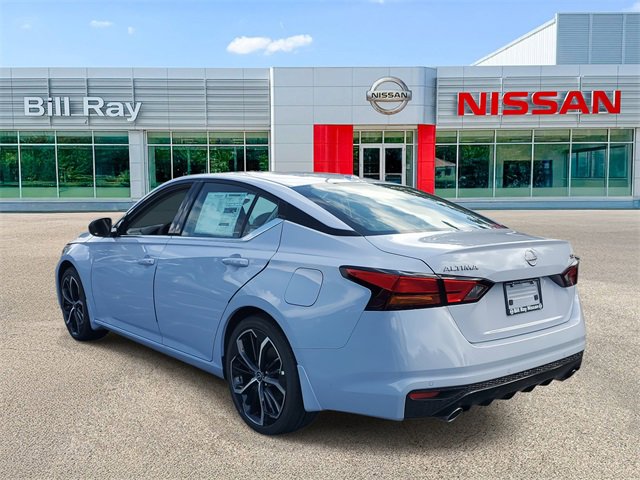 New 2025 Nissan Altima 2.5 SR w/ SR Premium Package image 3