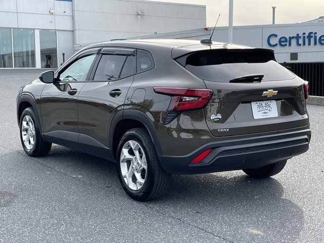 Certified 2024 Chevrolet Trax LS w/ LS Convenience Package image 10