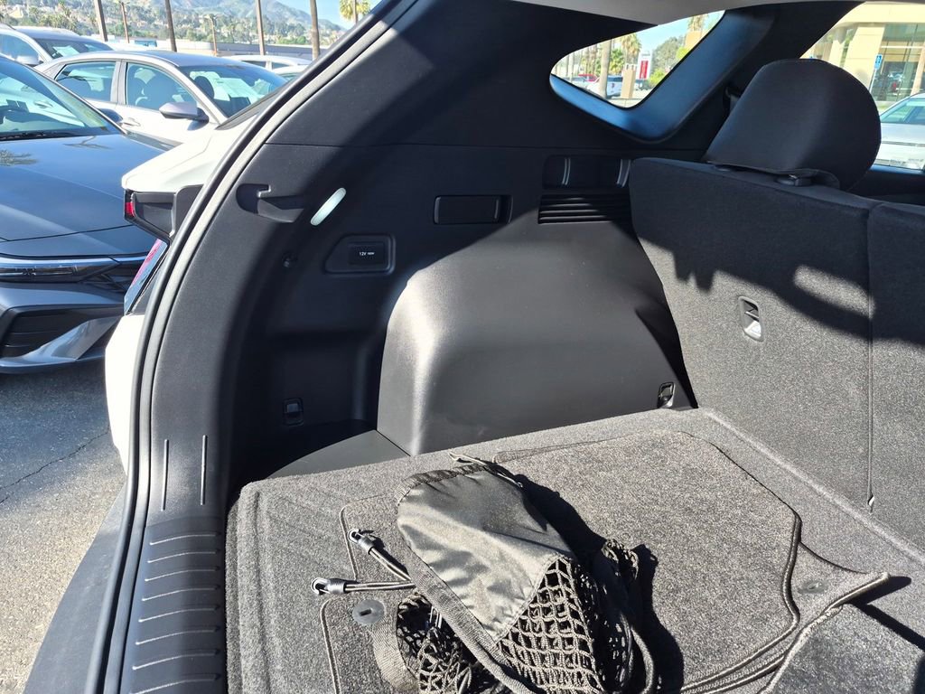 Used 2025 Hyundai Tucson SE image 27