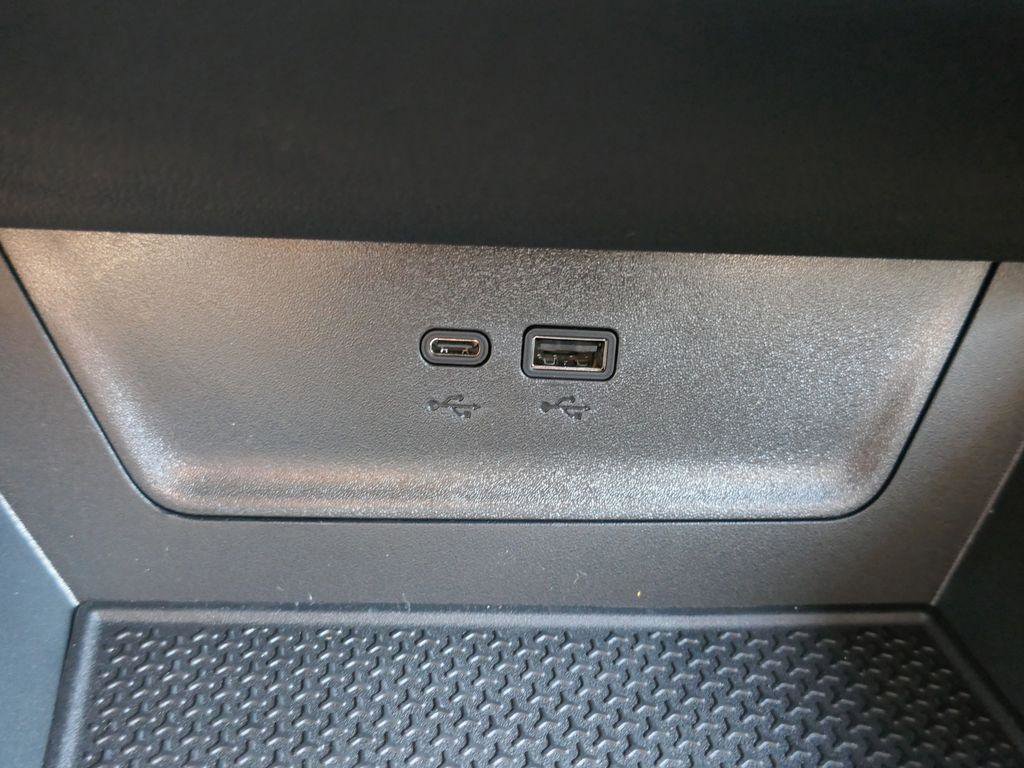 New 2026 Chevrolet Equinox LT image 22