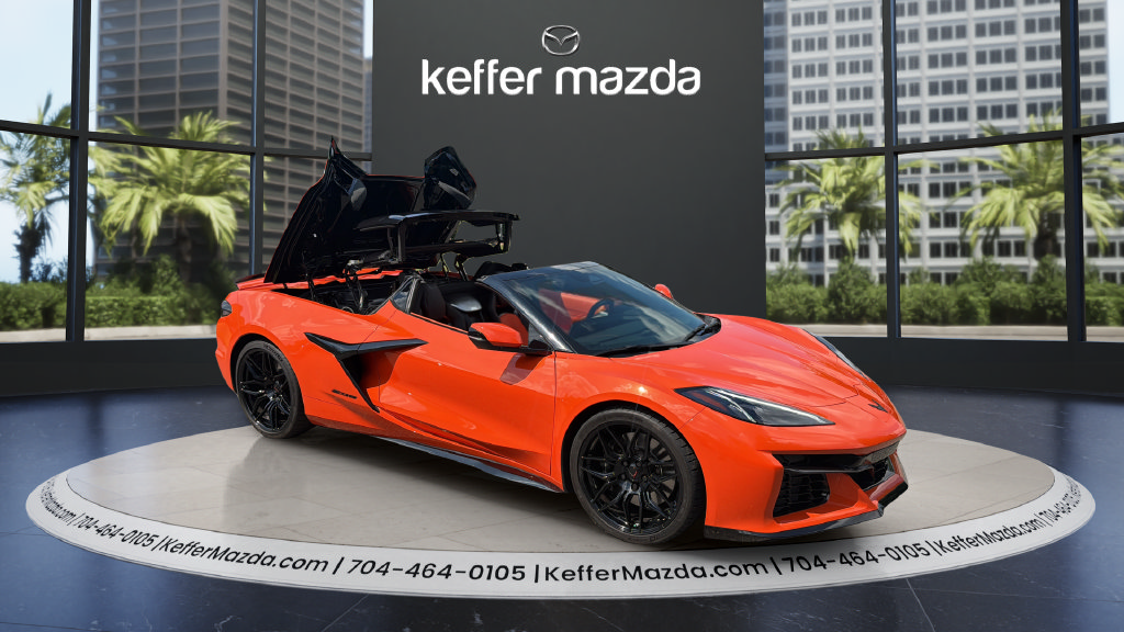 Used 2026 Chevrolet Corvette Z06 RWD image 14
