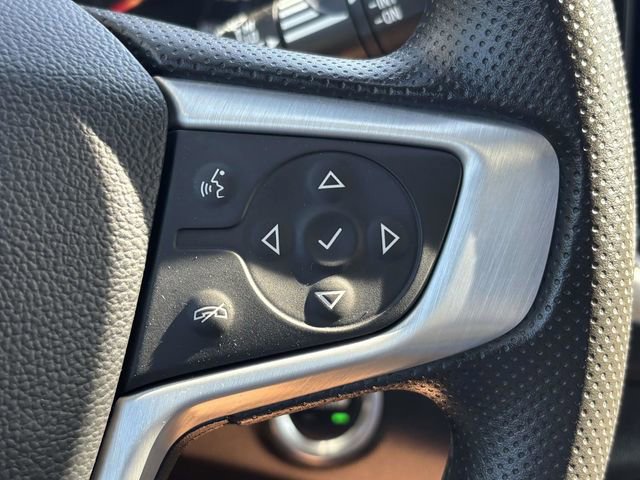 Used 2024 GMC Terrain SLE image 12