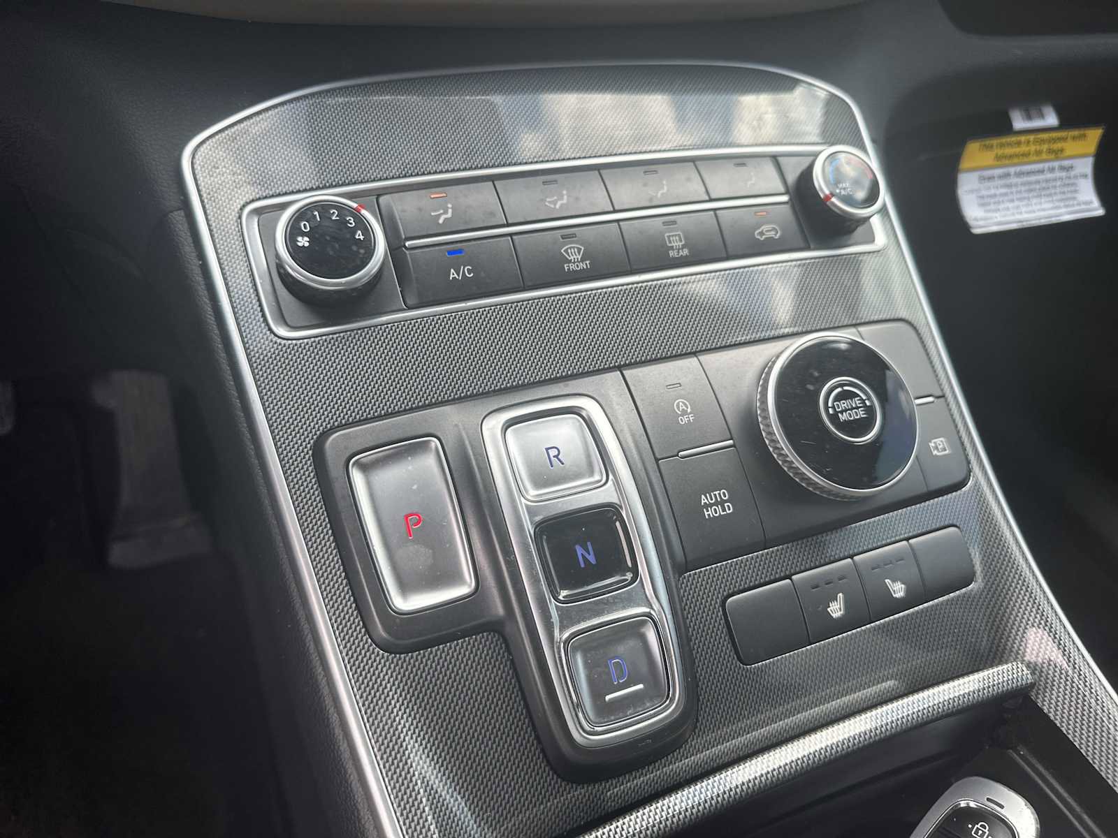 Certified 2022 Hyundai Santa Fe SEL image 17