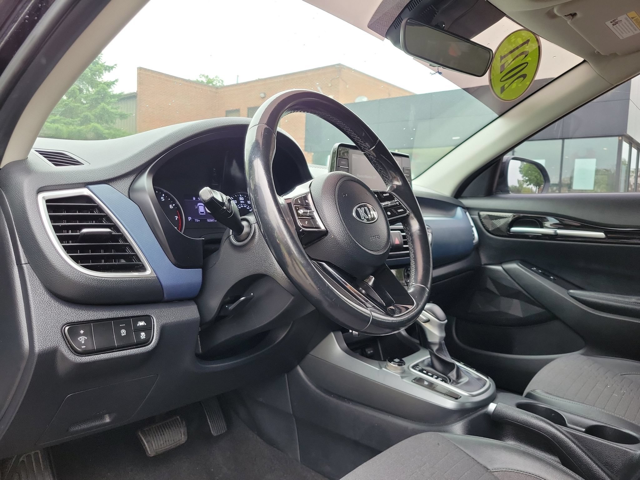 Used 2021 Kia Seltos S AWD/4WD image 6