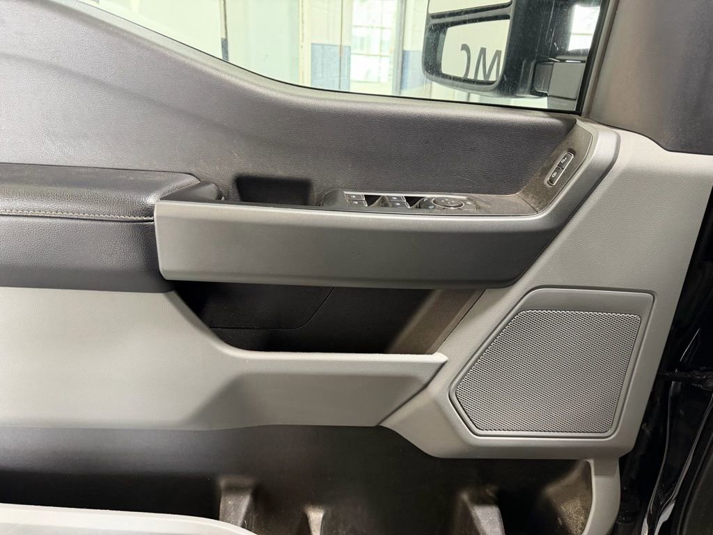 Used 2024 Ford F250 XL w/ STX Appearance Package image 9