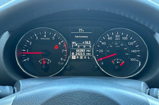 Used 2013 Nissan Rogue SL FWD image 28