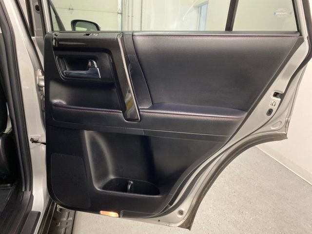 Used 2024 Toyota 4Runner TRD Off-Road Premium image 31
