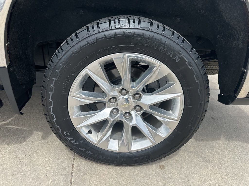 Used 2019 Chevrolet Silverado 1500 LTZ AWD/4WD image 34
