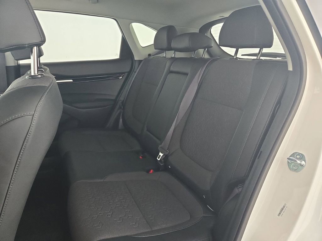 Used 2025 Kia Seltos S image 31