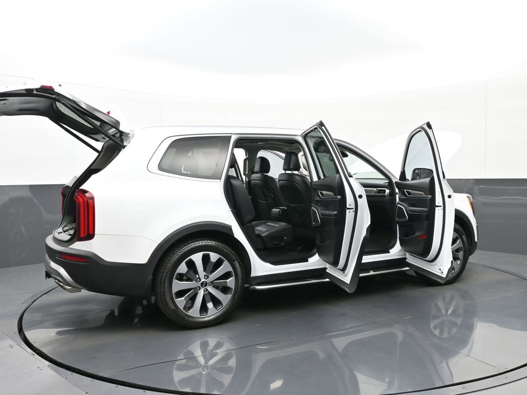Used 2021 Kia Telluride EX w/ EX Premium Package AWD/4WD image 50
