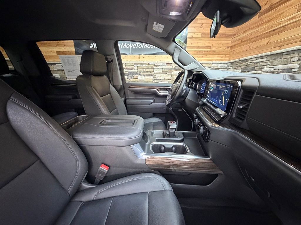 Used 2022 Chevrolet Silverado 1500 RST w/ RST All Star Premium Package image 14