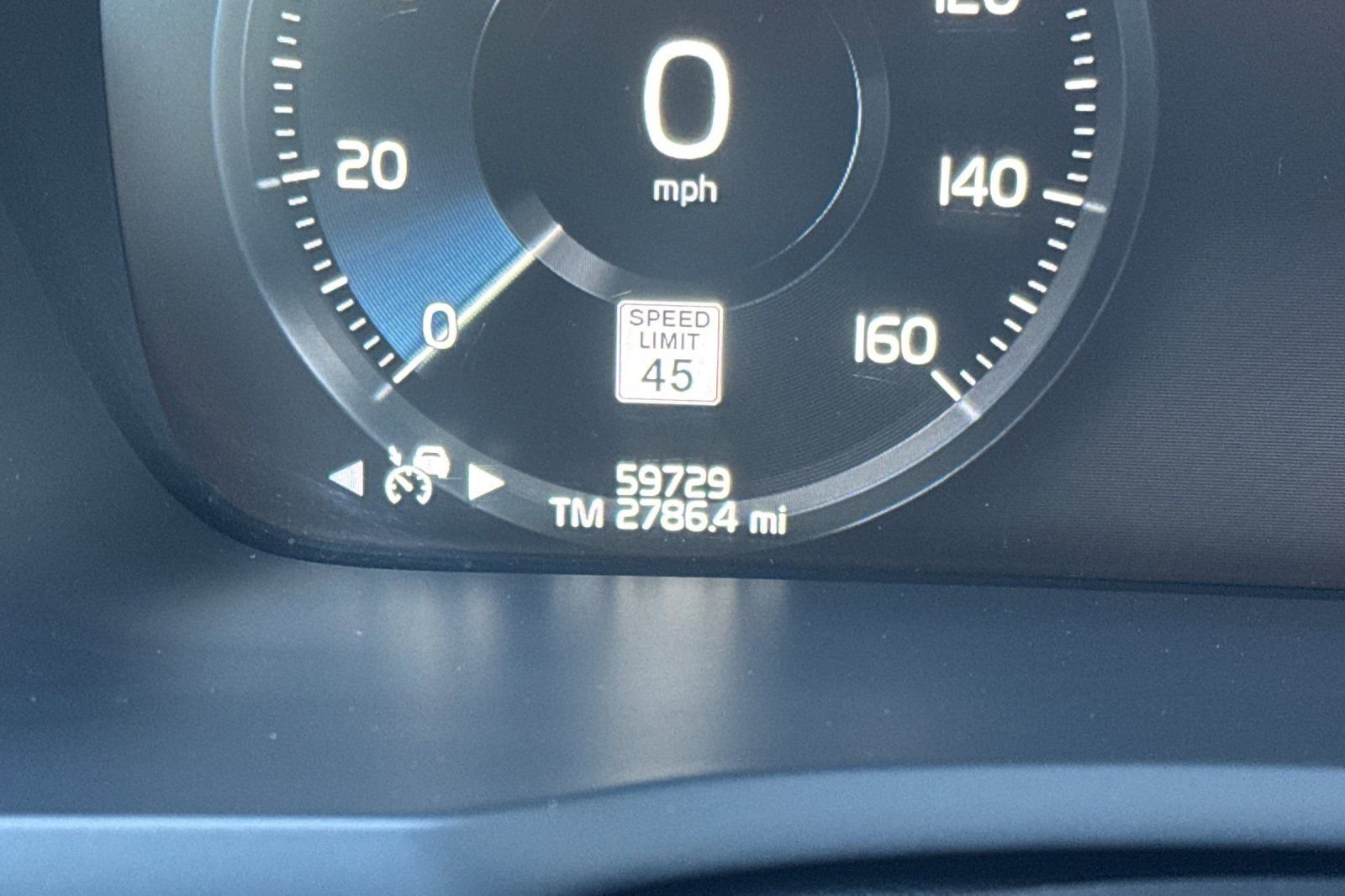 Used 2022 Volvo XC90 T5 Momentum w/ Advanced Package image 30