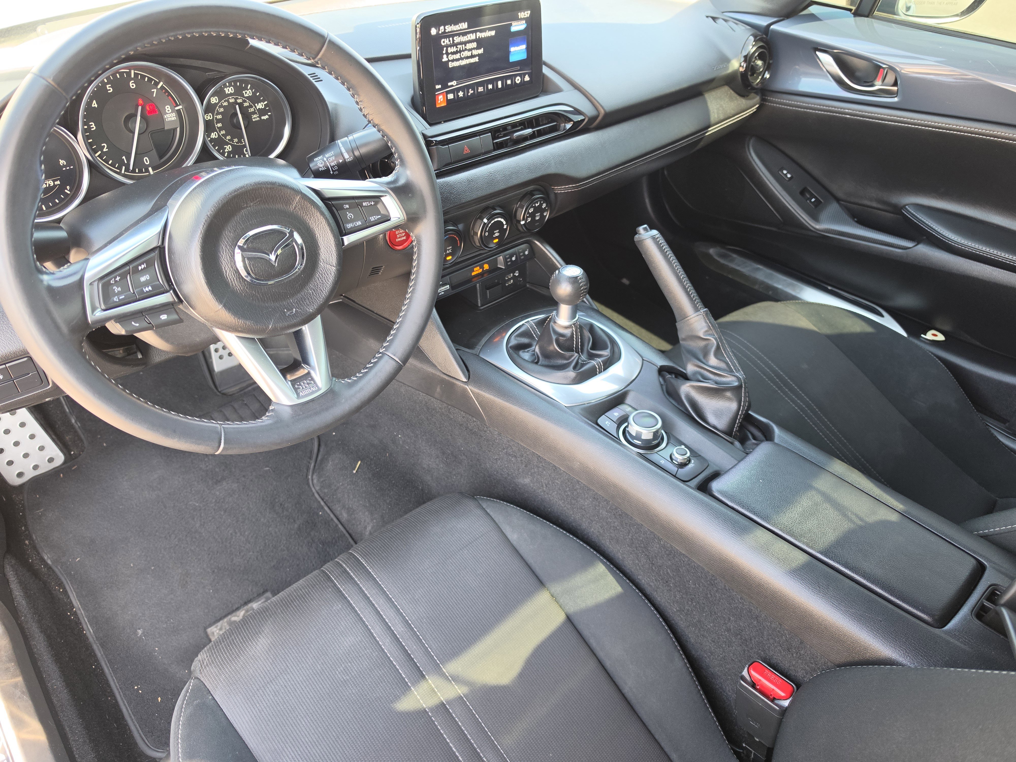Used 2021 MAZDA MX-5 Miata RF Club w/ Interior Package (MT) image 5