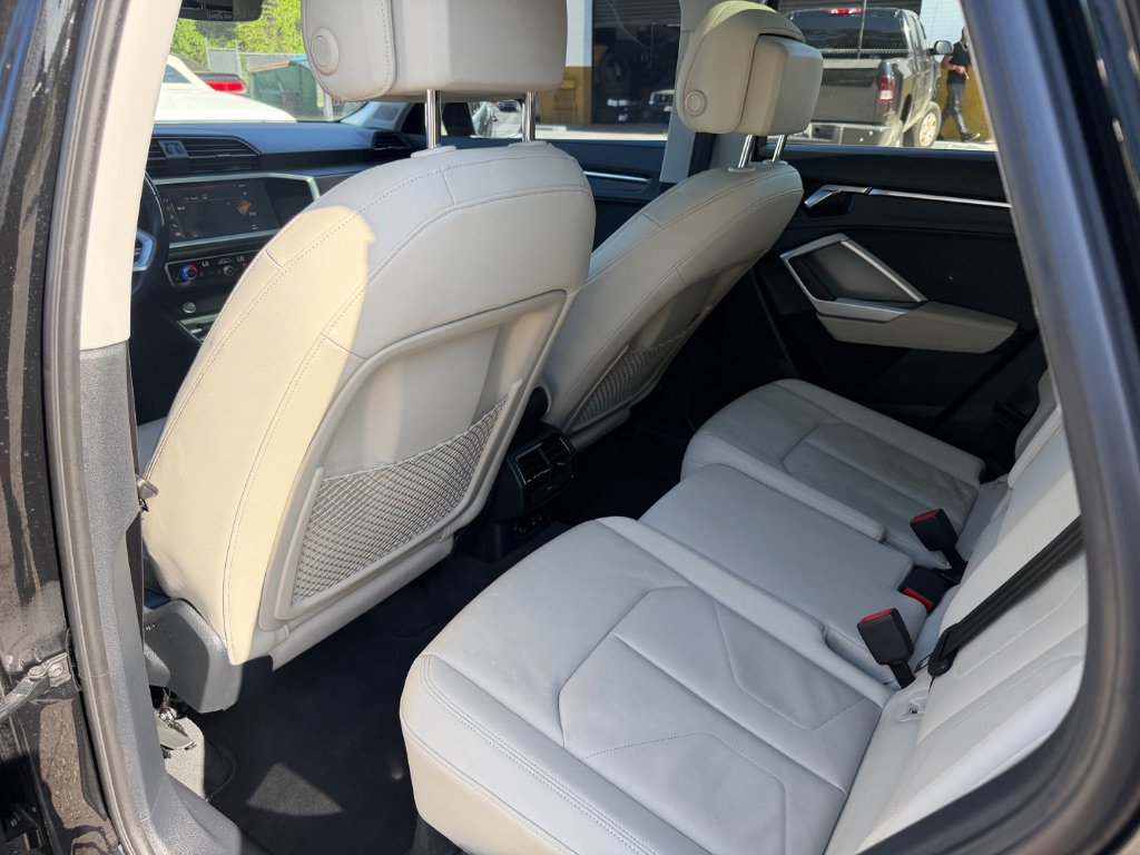 Used 2019 Audi Q3 2.0T Premium Plus image 15