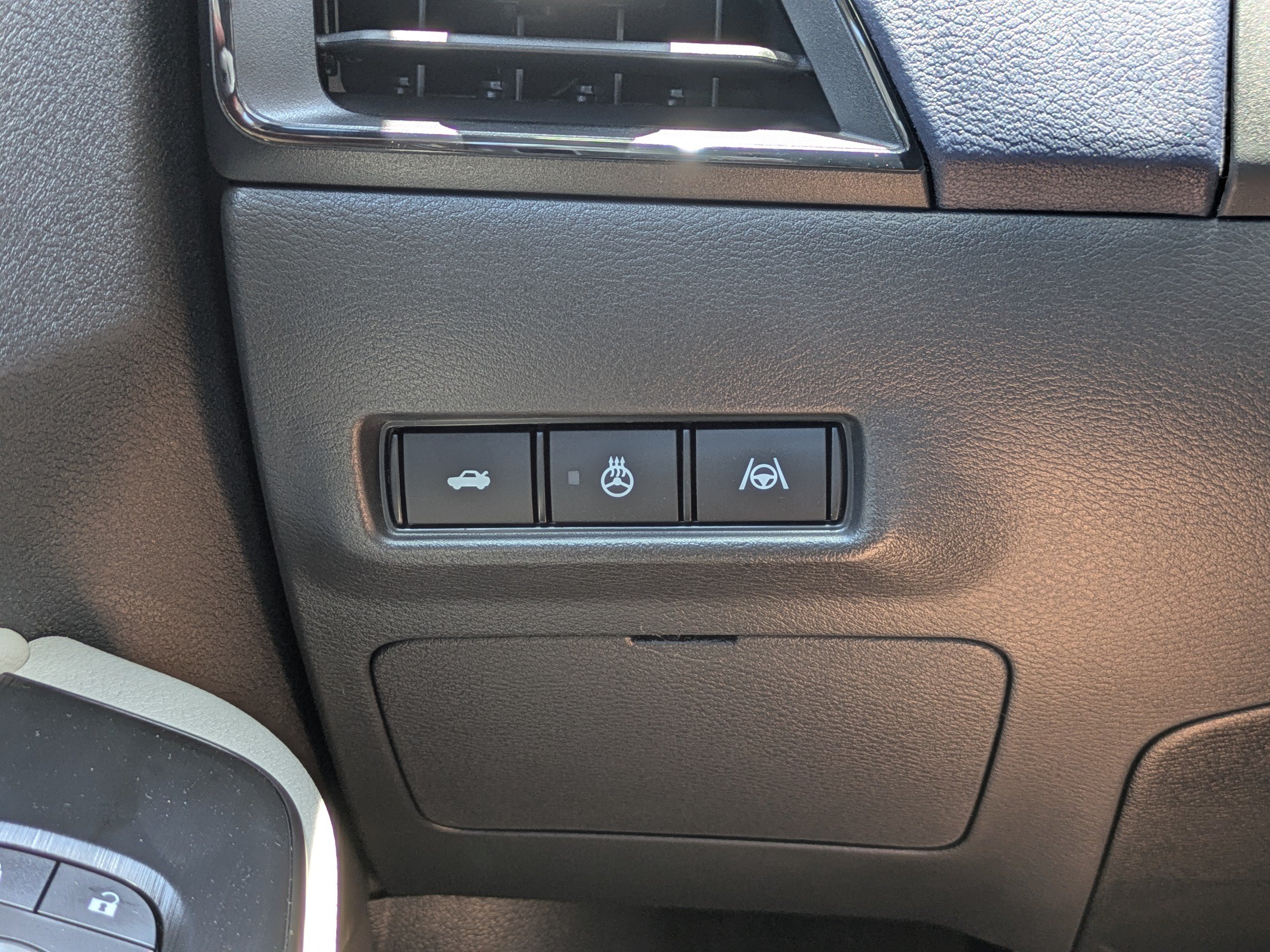 New 2026 Nissan Sentra SL w/ Floor Mat Package FWD image 26