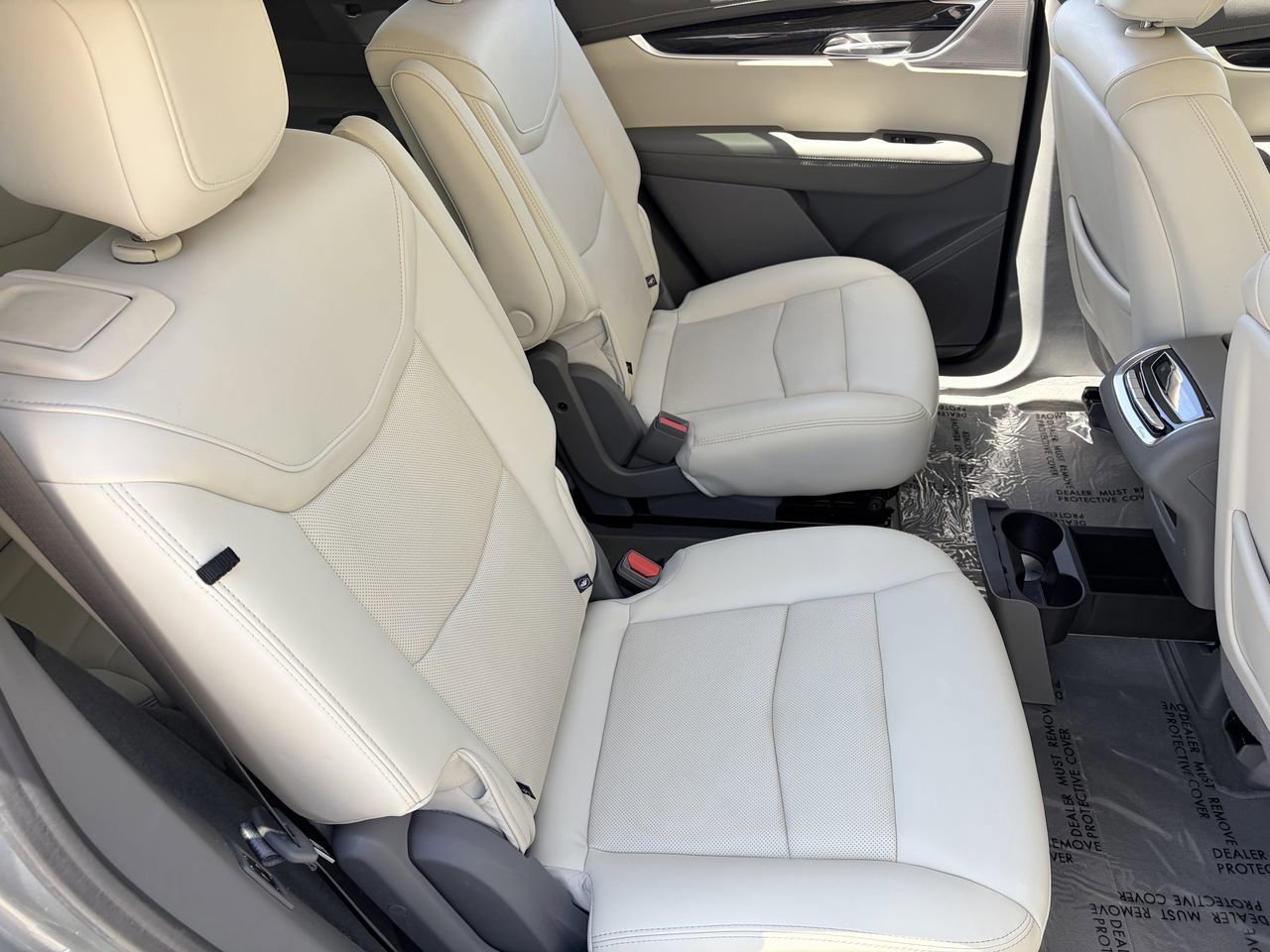 Certified 2023 Cadillac XT6 Premium Luxury FWD image 14