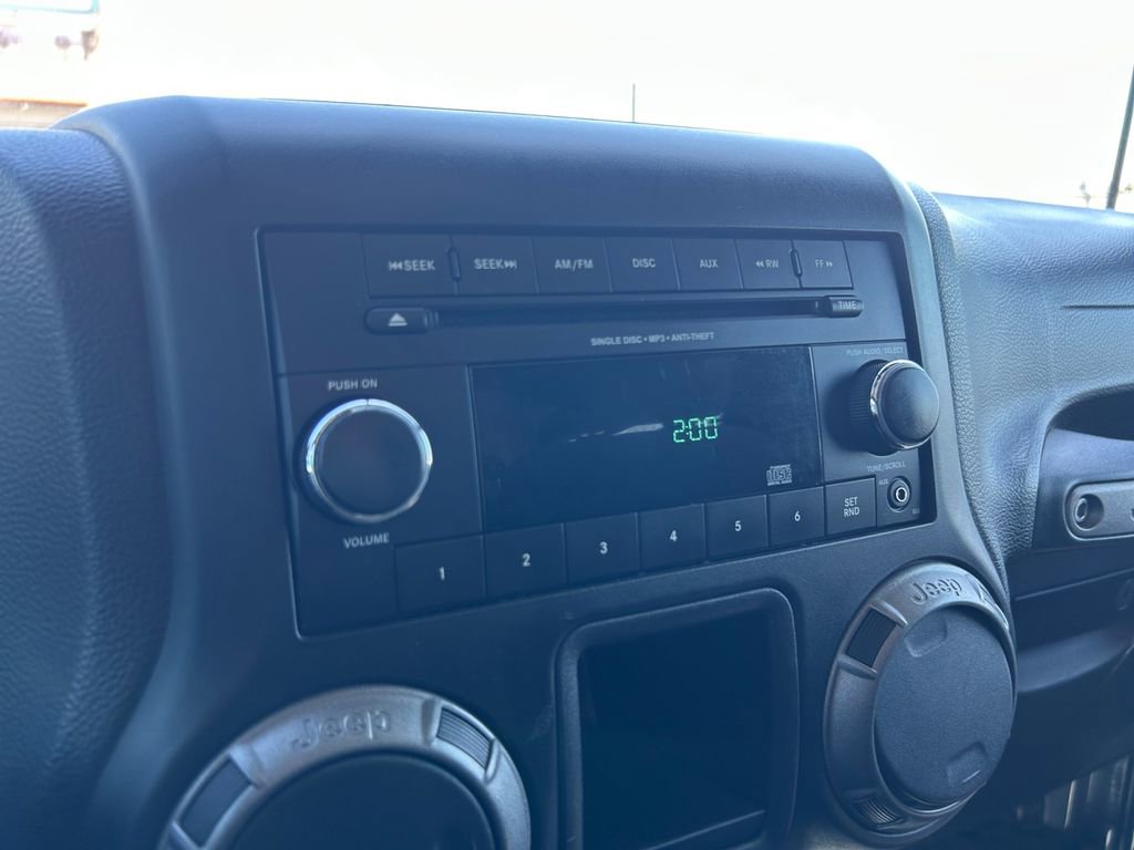 Used 2014 Jeep Wrangler Sport AWD/4WD image 18