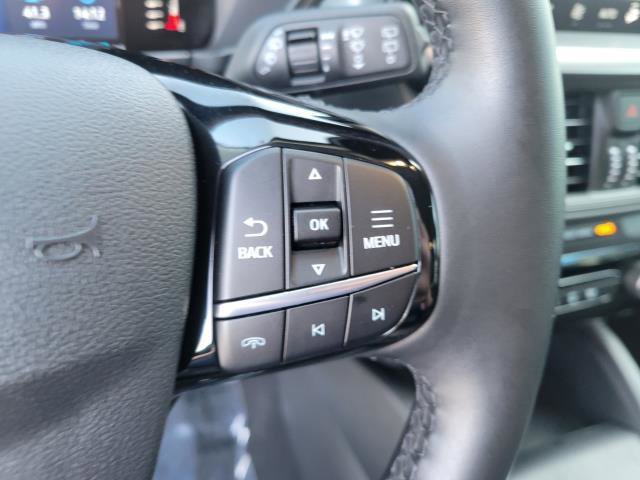 Used 2023 Ford Escape SE image 23