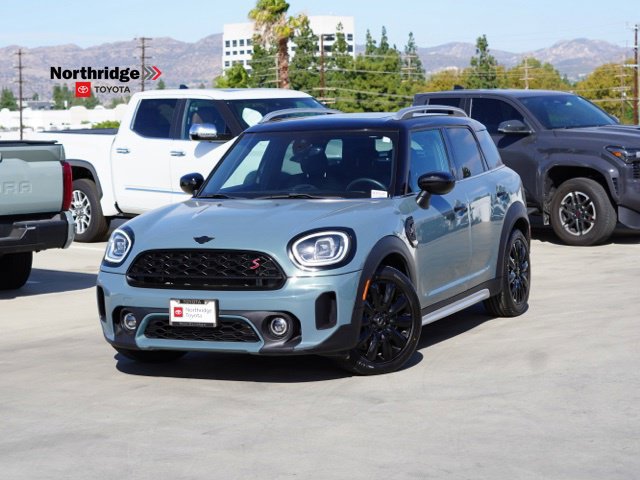 Used 2022 MINI Cooper Countryman S w/ Premium Package FWD image 4