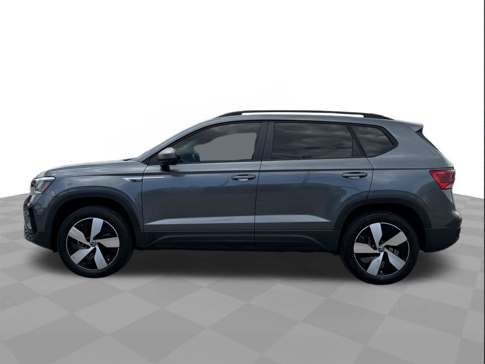 Used 2024 Volkswagen Taos S AWD/4WD image 2